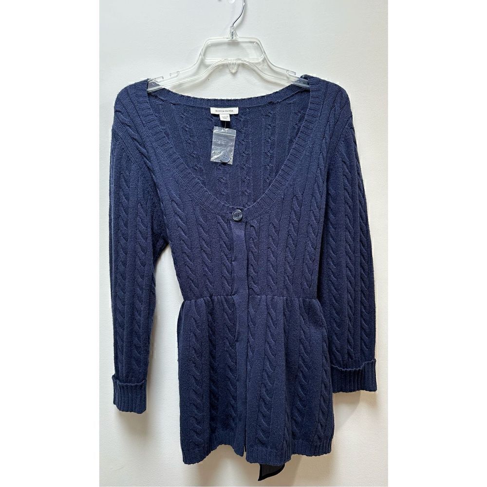 Boston Proper women’s navy sweater with a satin bow ties in back size S #23-0628